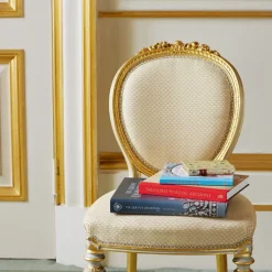 A Royal Cookbook: Seasonal Recipes From Buckingham Palace