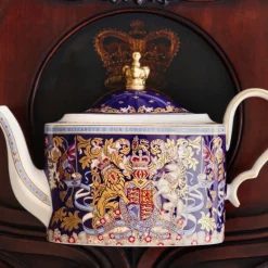 Longest Reigning Monarch 6 Cup Teapot
