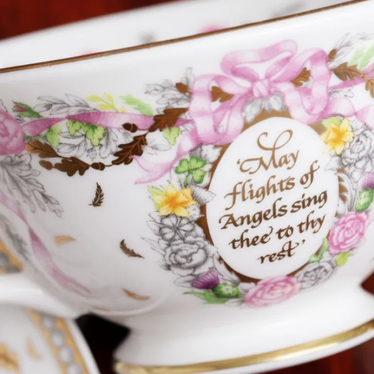 Queen Elizabeth Ii Commemorative Teacup And Saucer