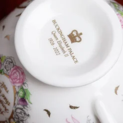Queen Elizabeth Ii Commemorative Teacup And Saucer