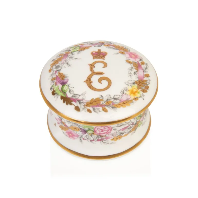 Queen Elizabeth Ii Commemorative Pillbox