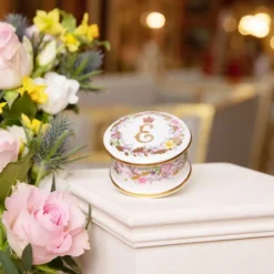 Queen Elizabeth Ii Commemorative Pillbox