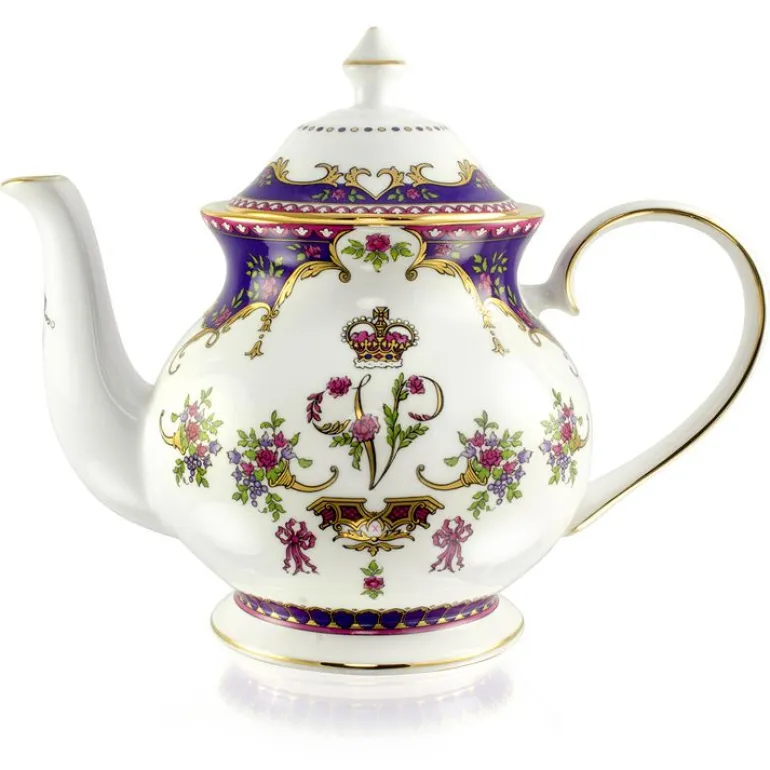Queen Victoria 4 Cup Teapot