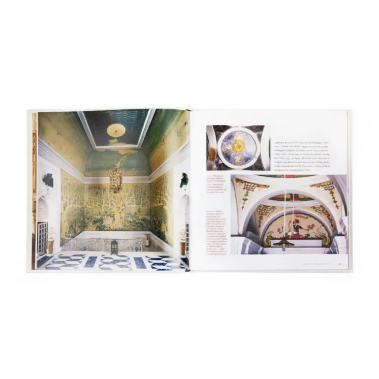 The Queen'S Dolls' House